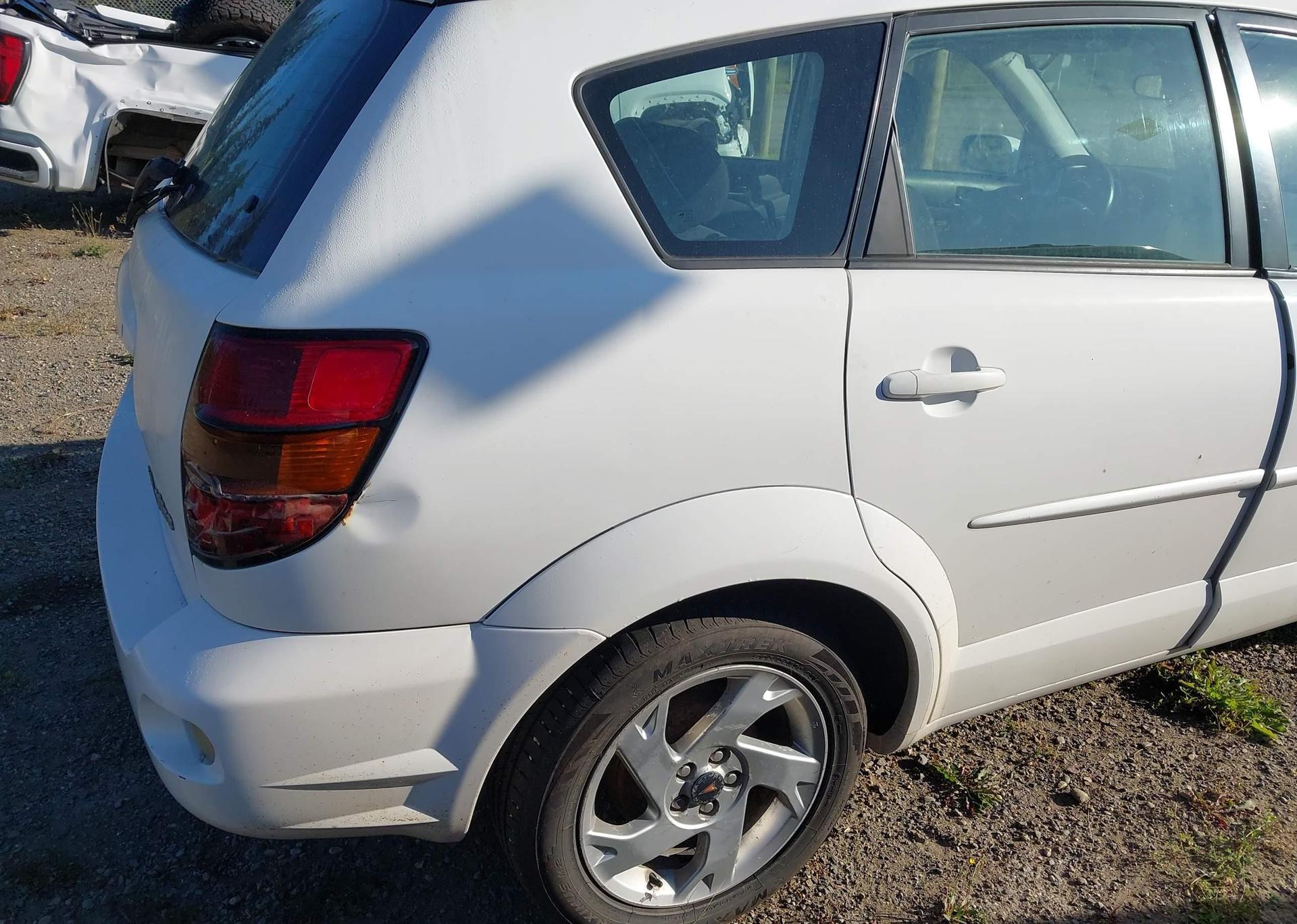 2005 PONTIAC VIBE
