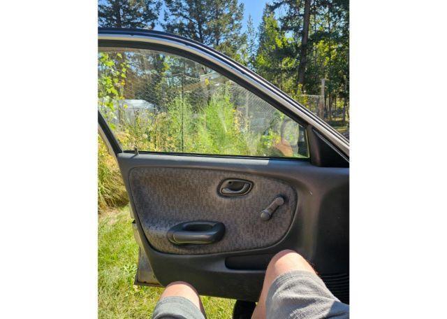 2002 SUZUKI ESTEEM GL