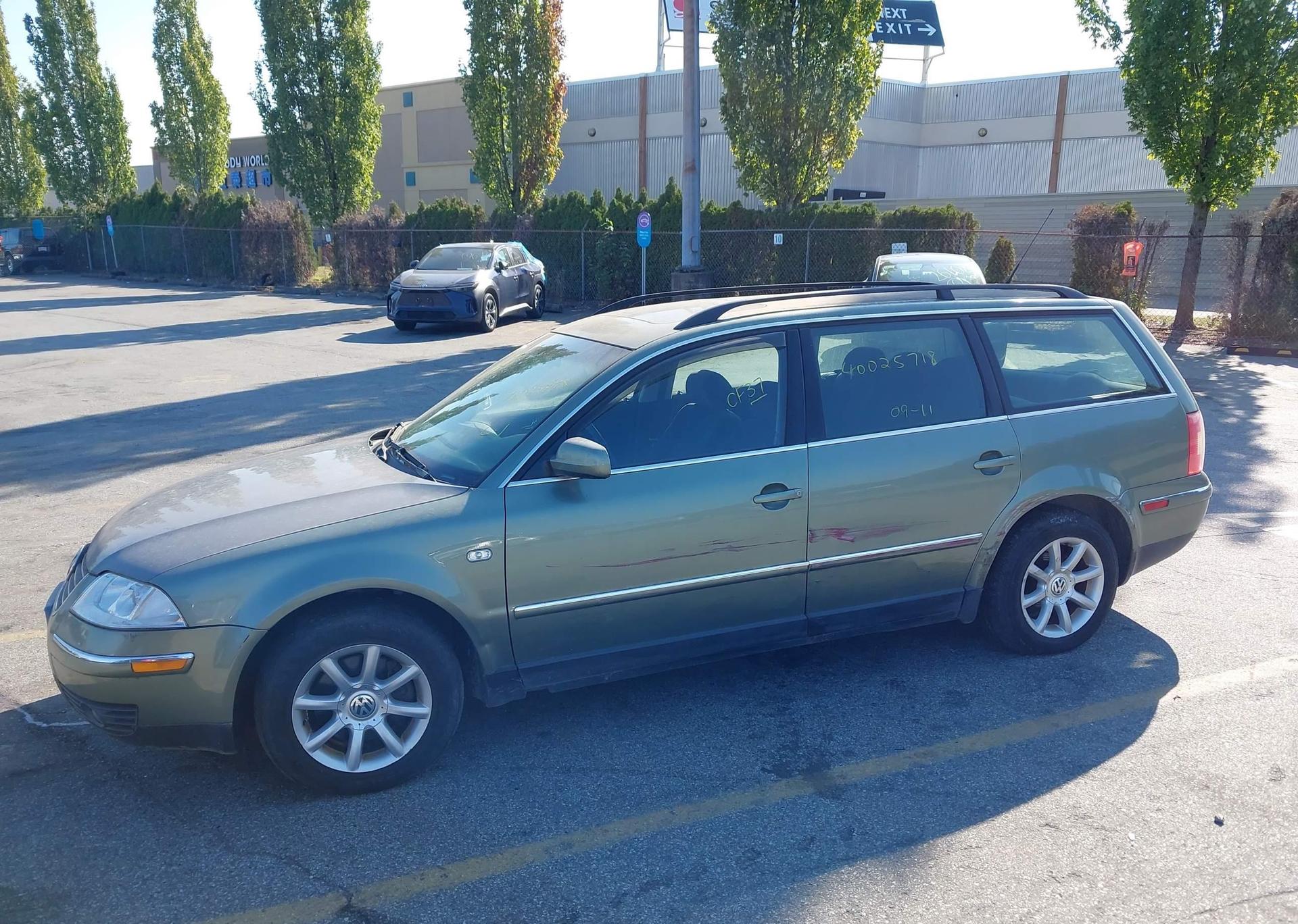 2004 VOLKSWAGEN PASSAT GLS