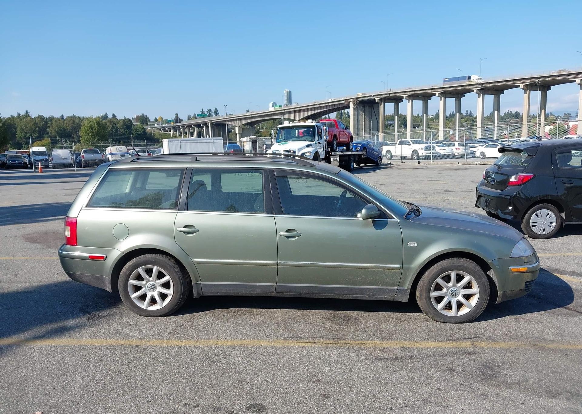 2004 VOLKSWAGEN PASSAT GLS
