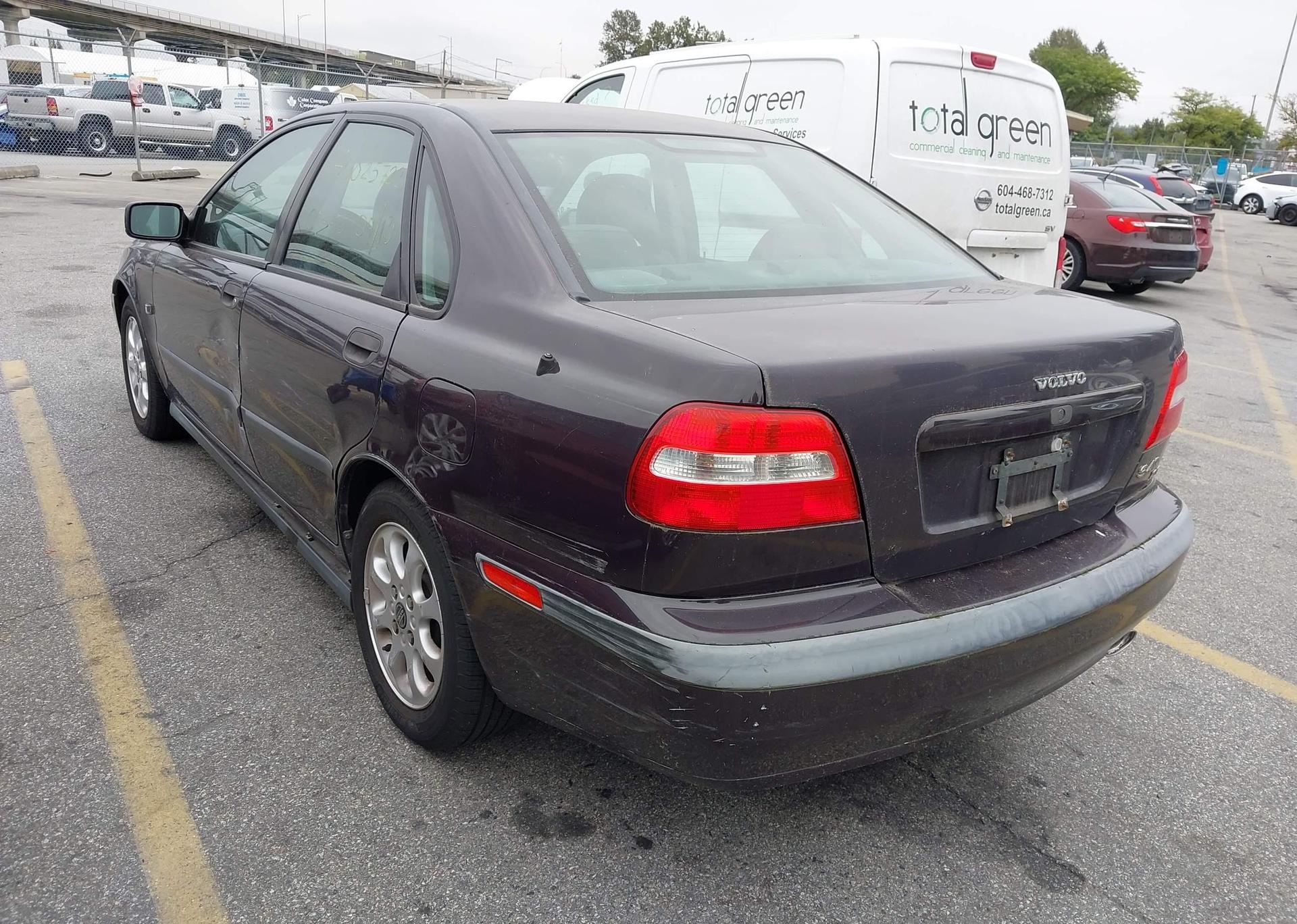 2001 VOLVO S40