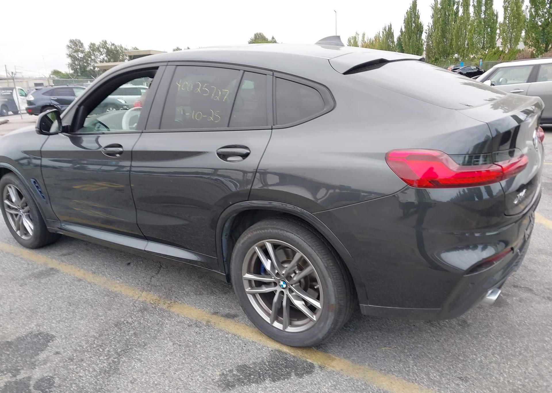 2021 BMW X4