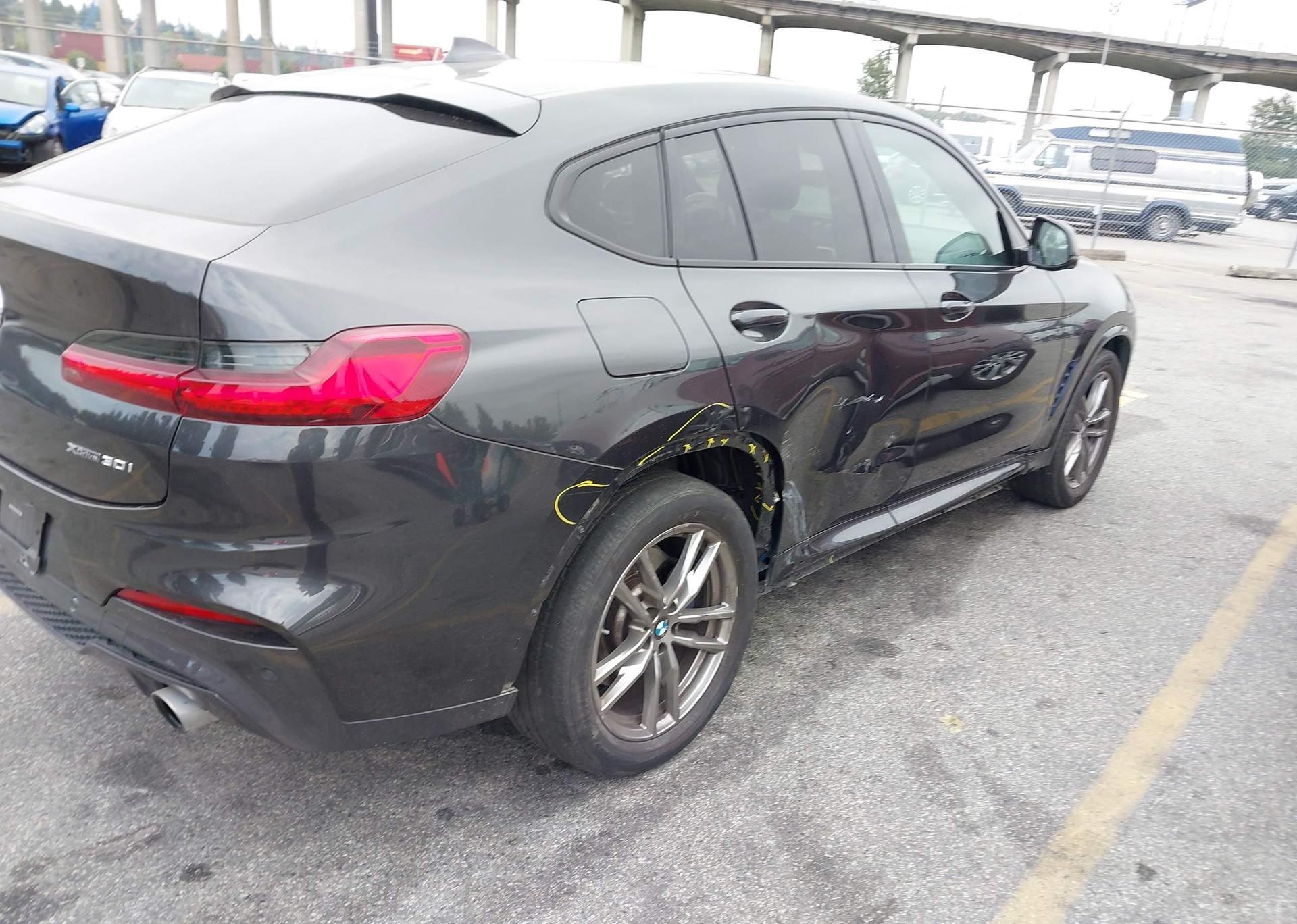 2021 BMW X4