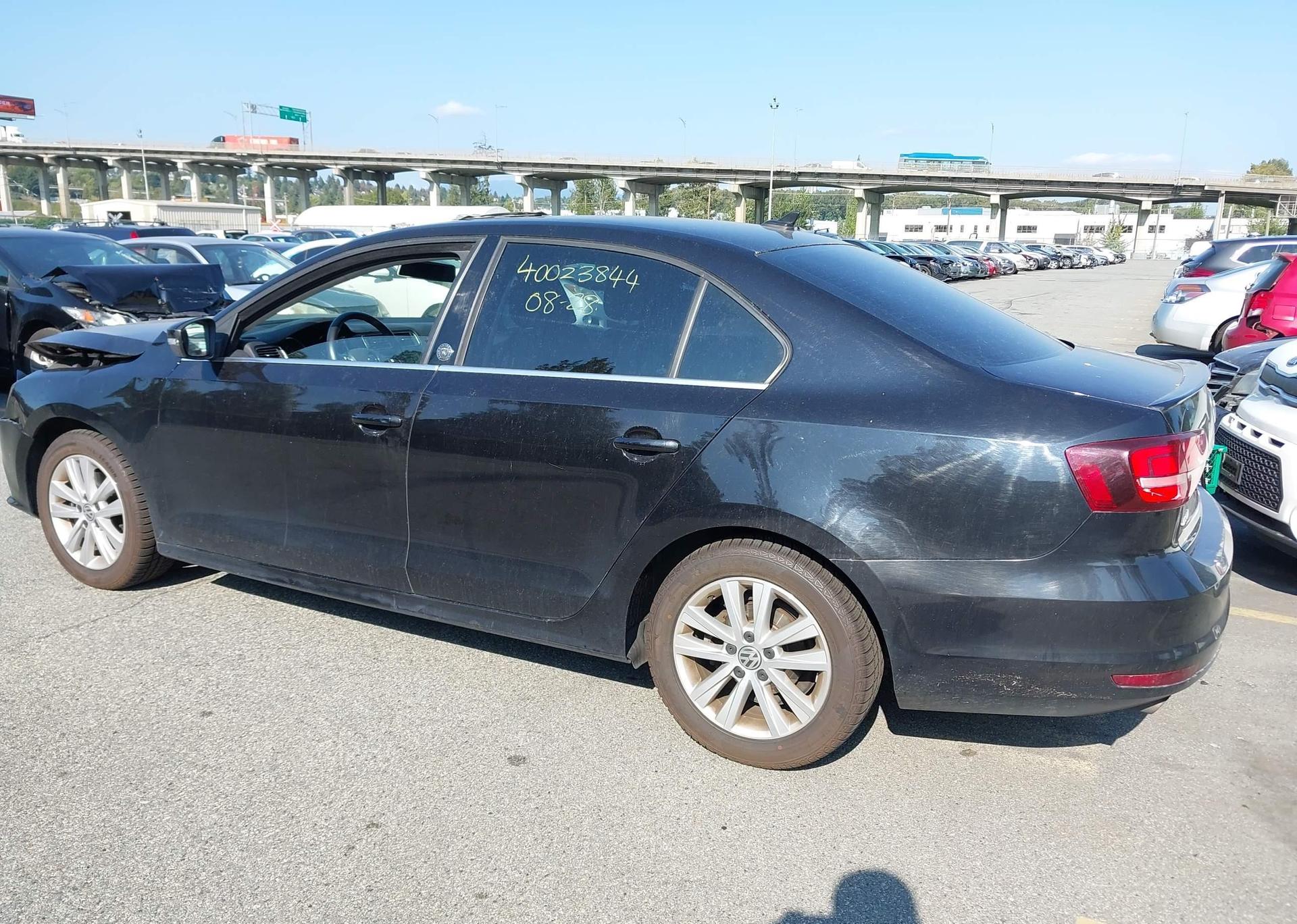 2017 VOLKSWAGEN JETTA SE