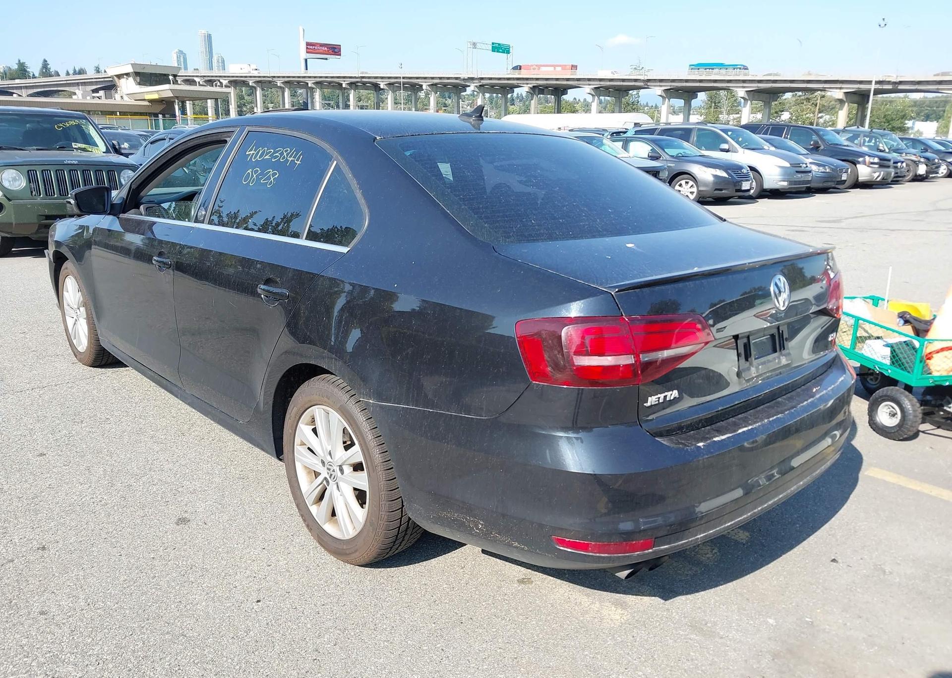 2017 VOLKSWAGEN JETTA SE
