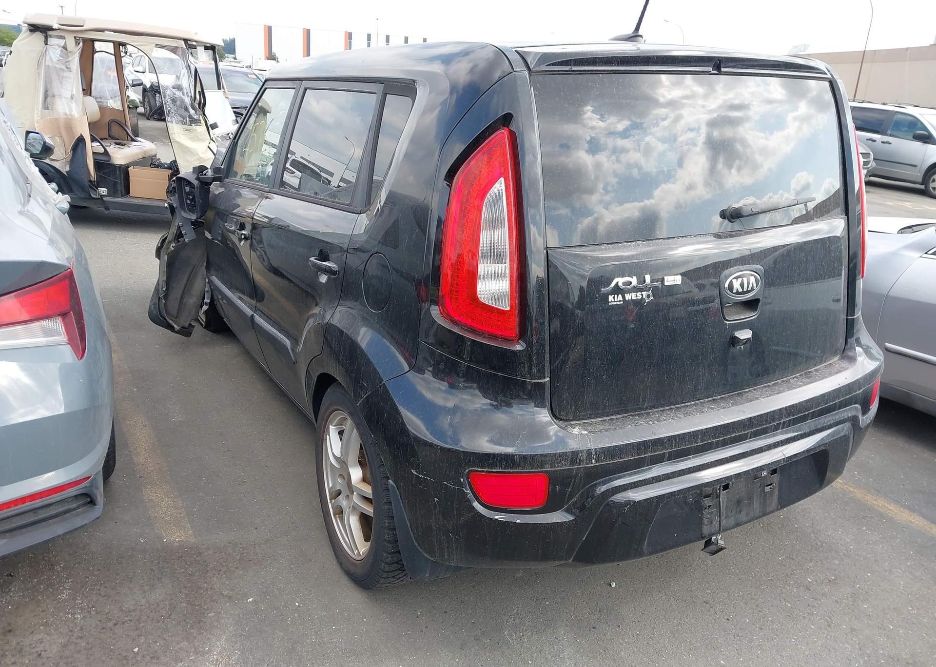 2013 KIA SOUL