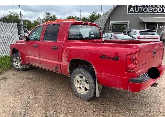 2006 DODGE DAKOTA QUAD