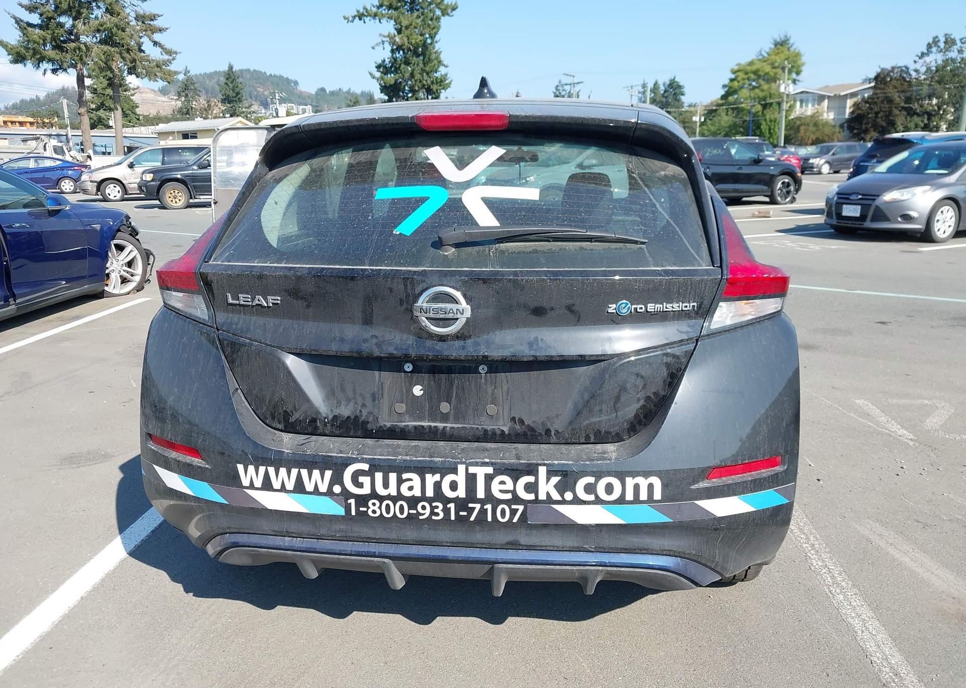 2018 NISSAN LEAF
