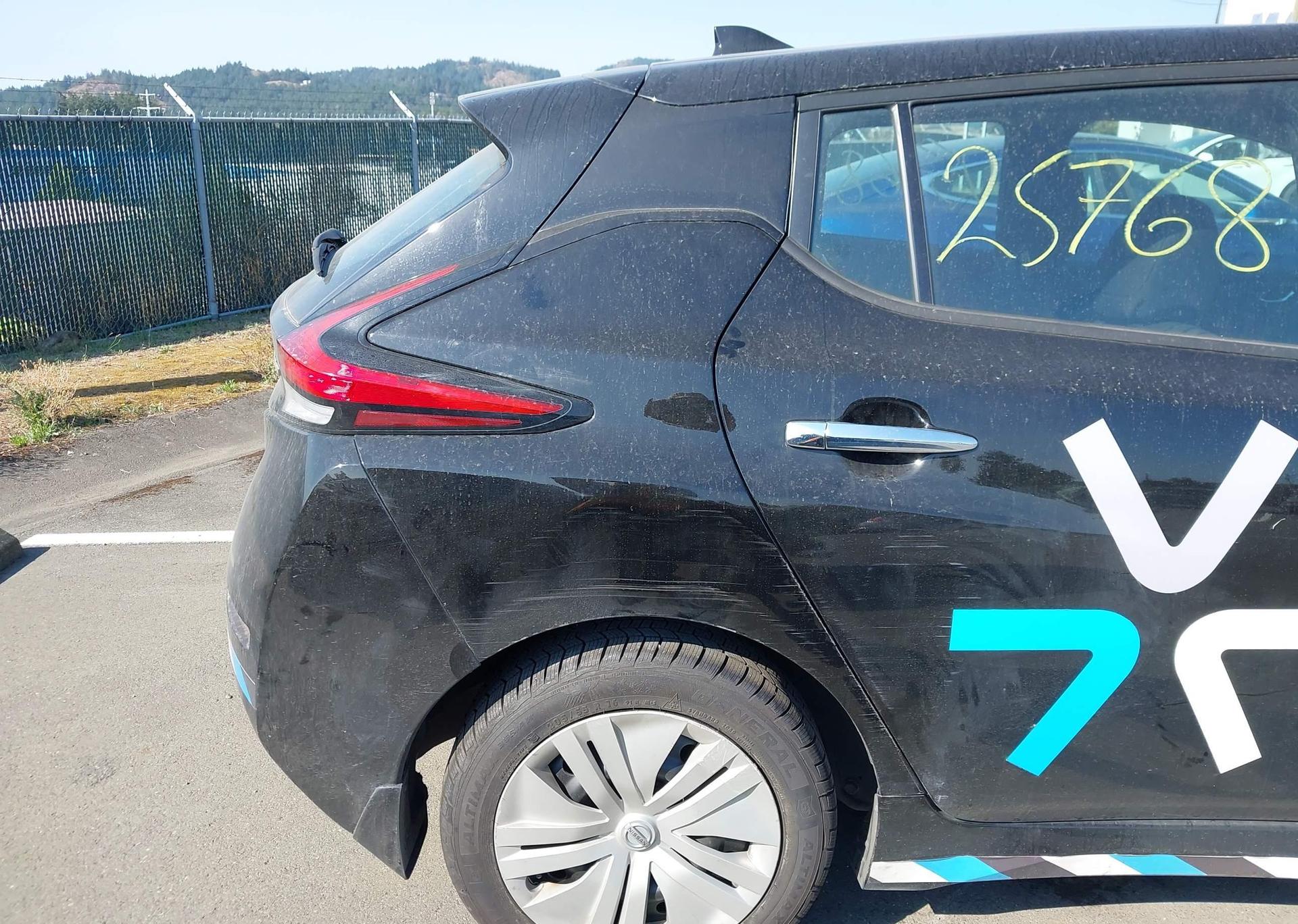 2018 NISSAN LEAF