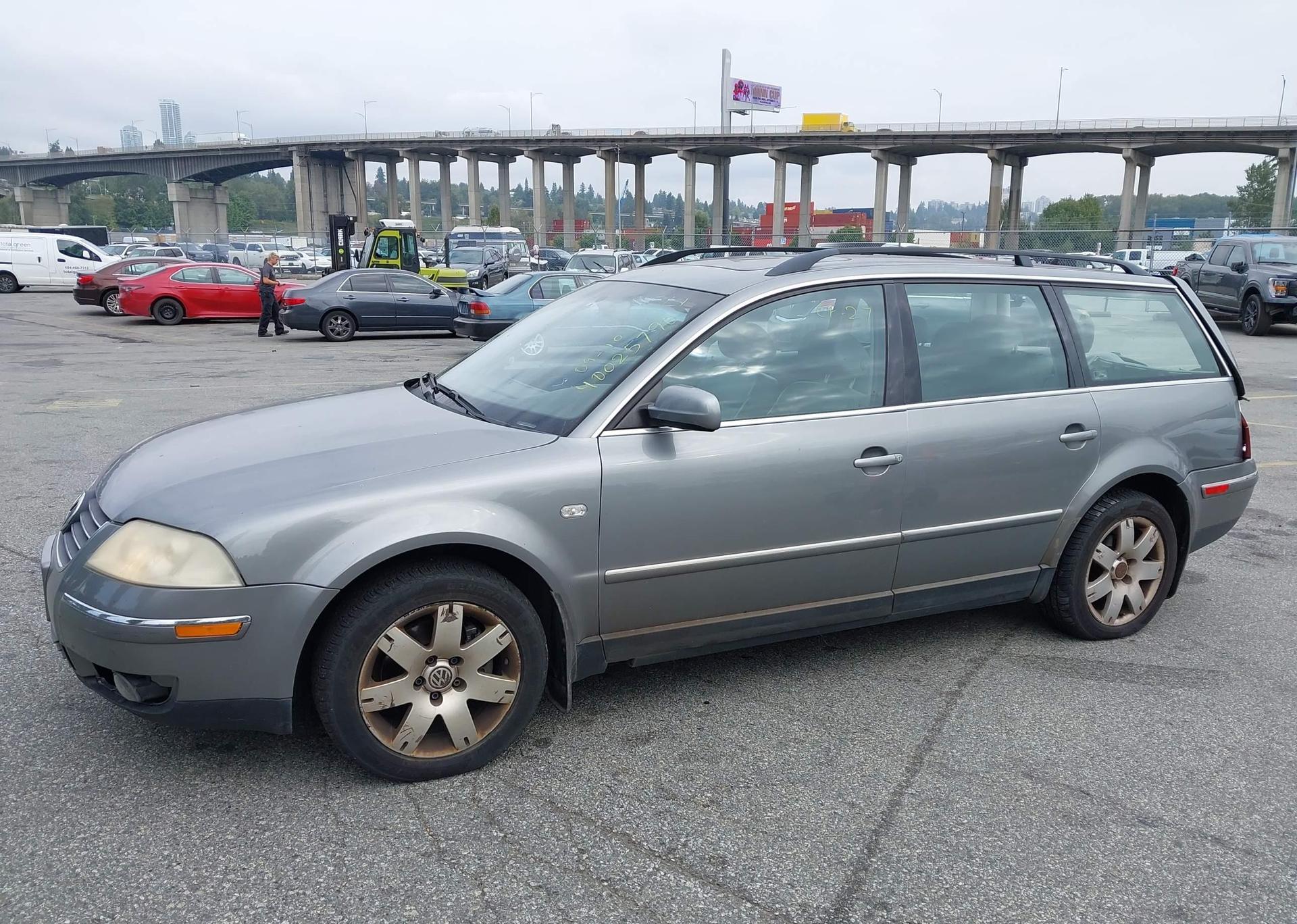 2002 VOLKSWAGEN PASSAT GLX 4MOTION