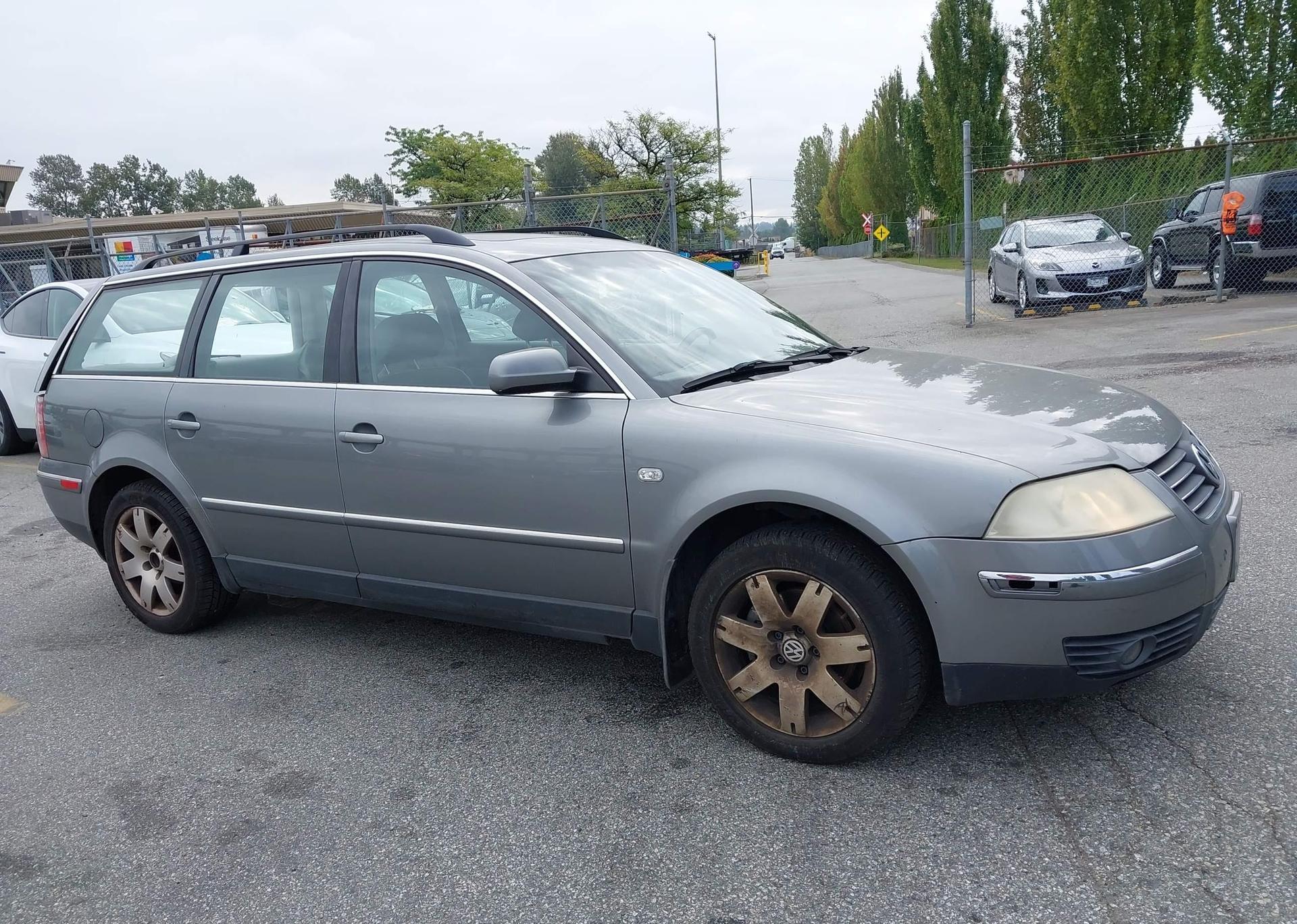 2002 VOLKSWAGEN PASSAT GLX 4MOTION