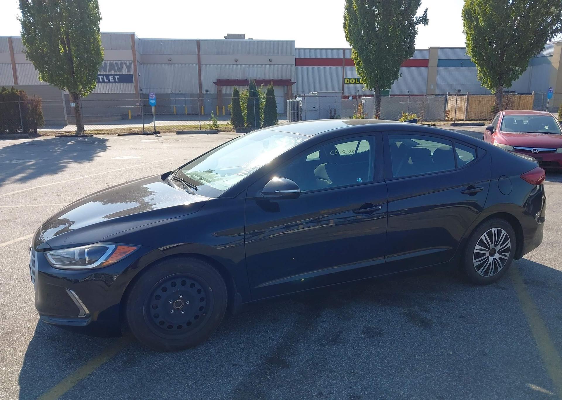 2017 HYUNDAI ELANTRA SE