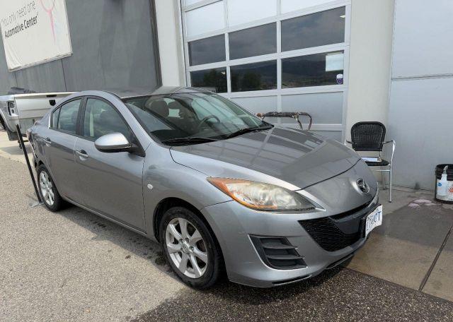 2010 MAZDA 3 I