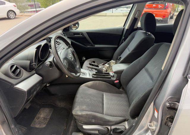 2010 MAZDA 3 I