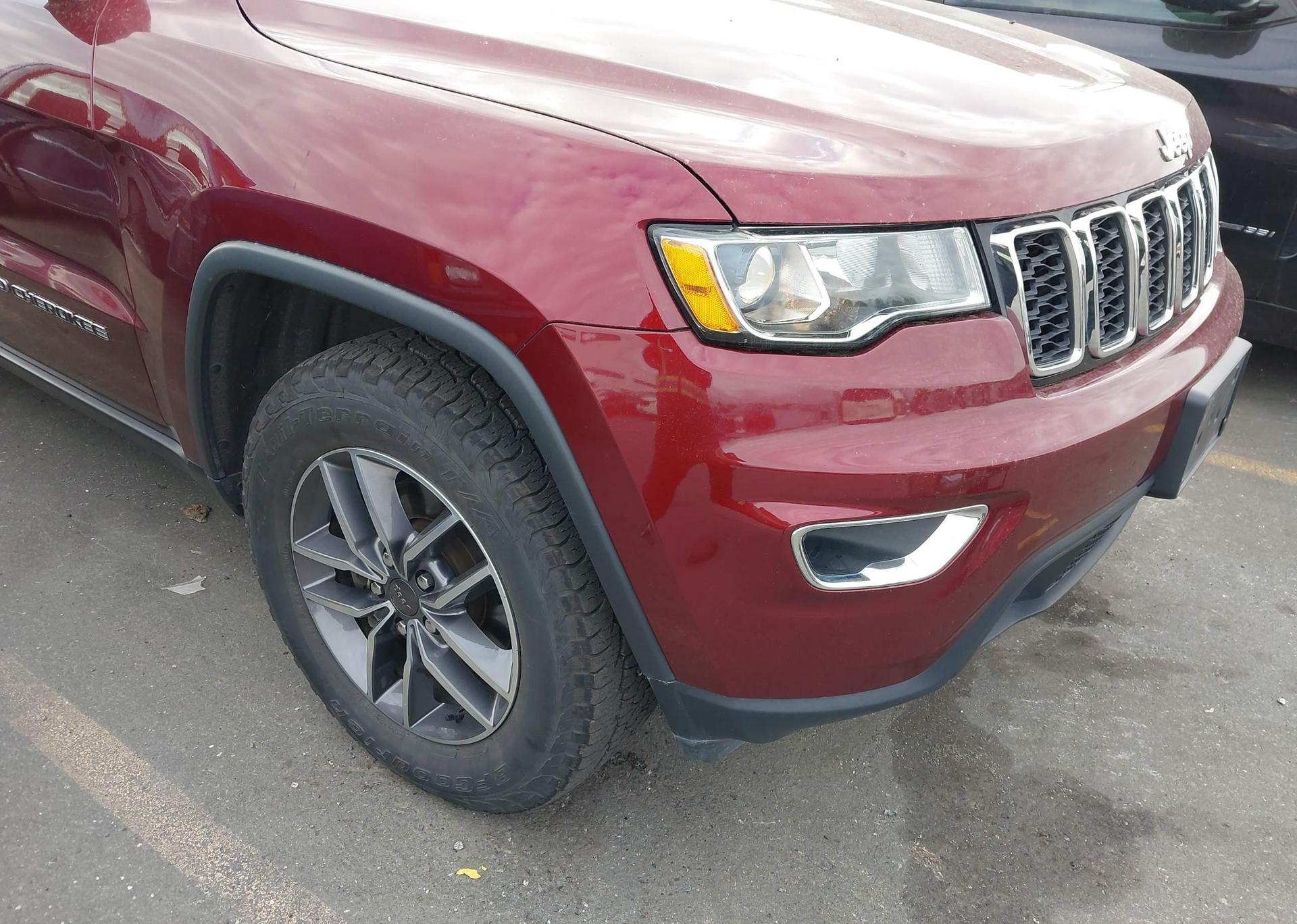 2019 JEEP GRAND CHEROKEE LAREDO