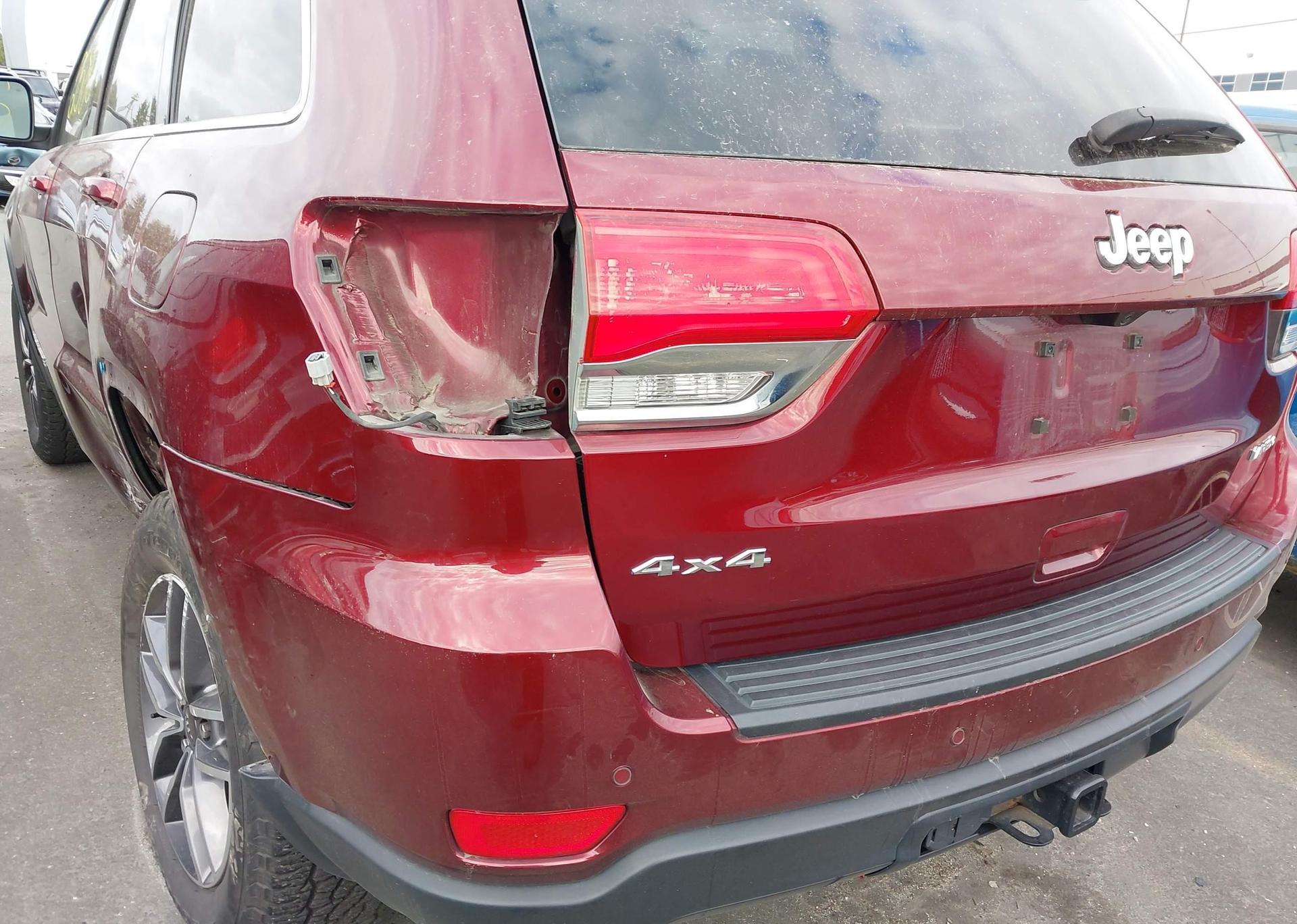 2019 JEEP GRAND CHEROKEE LAREDO