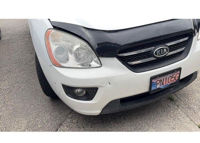 2008 KIA RONDO