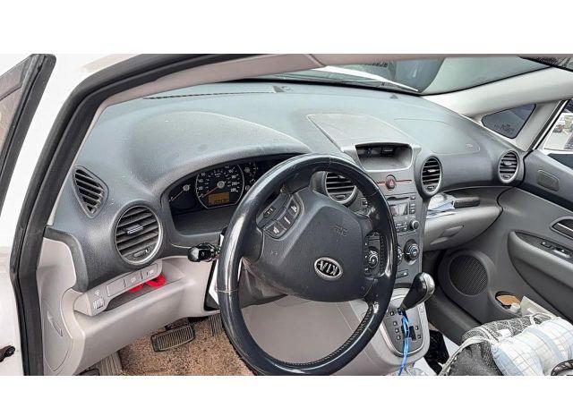 2008 KIA RONDO