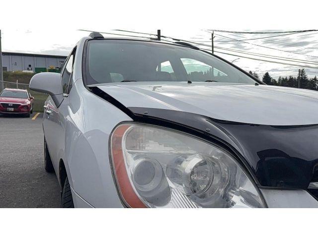 2008 KIA RONDO