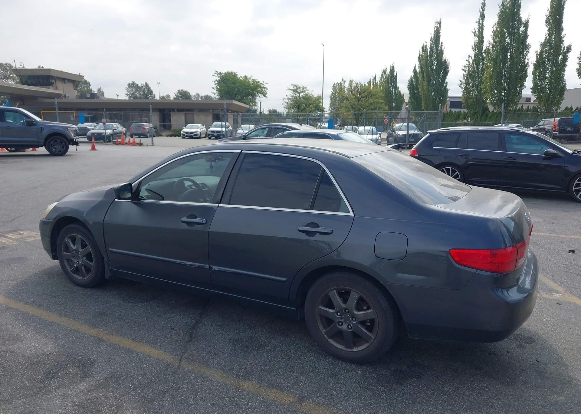 2005 HONDA ACCORD EX
