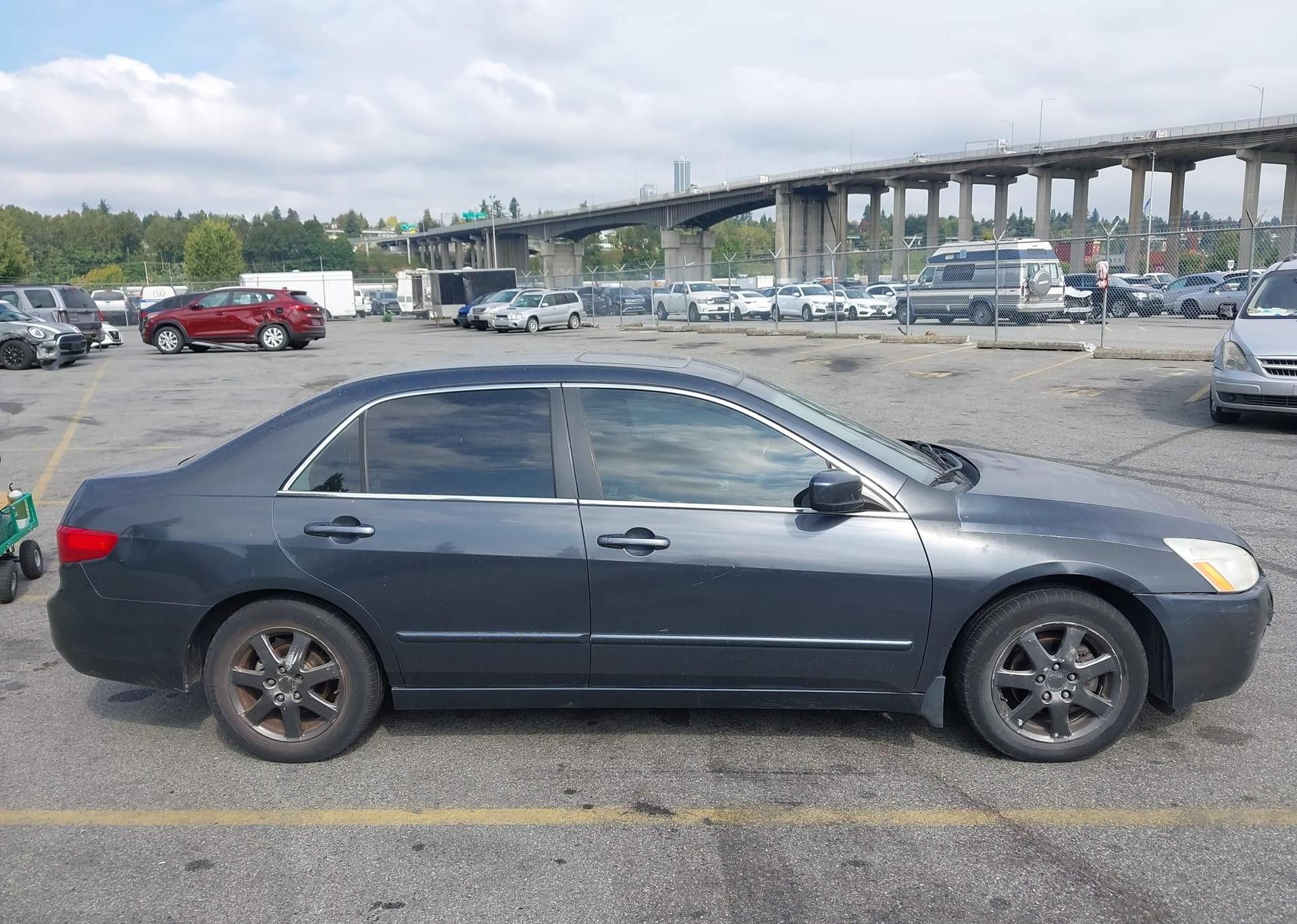 2005 HONDA ACCORD EX