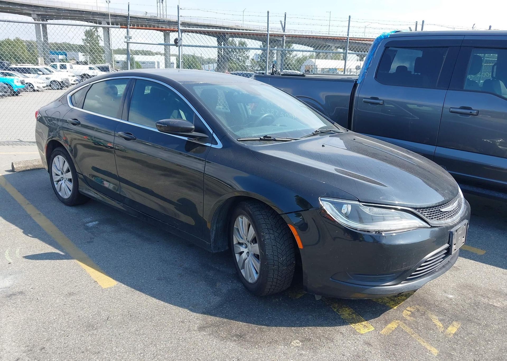 2015 CHRYSLER 200