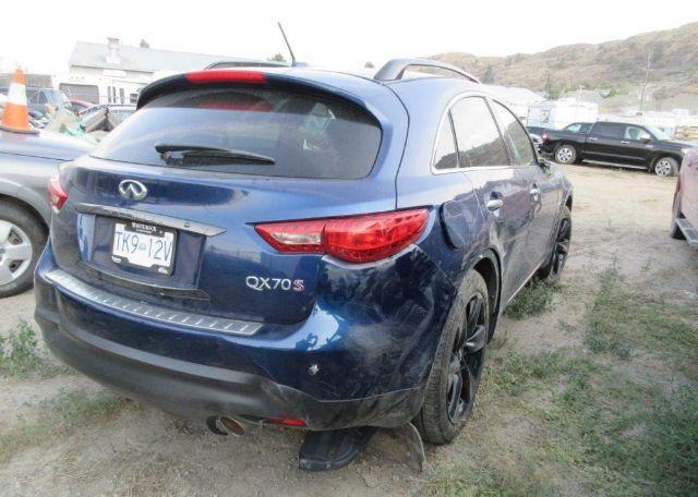 2016 INFINITI QX70