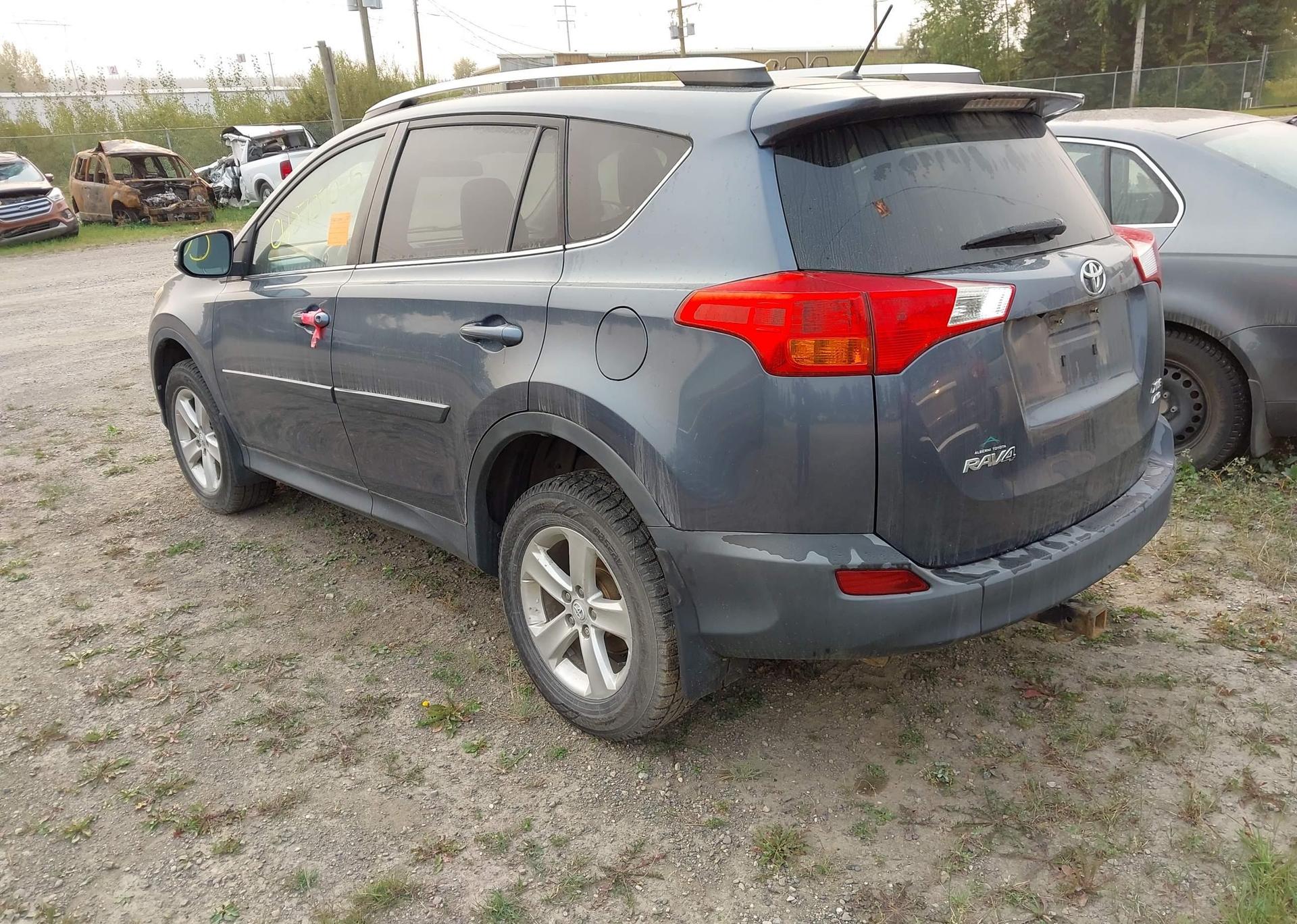2013 TOYOTA RAV4