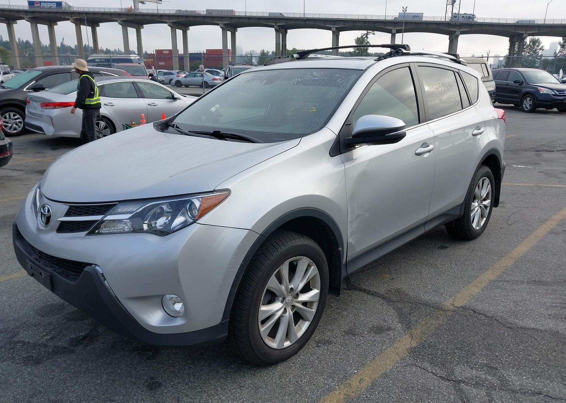 2014 TOYOTA RAV4