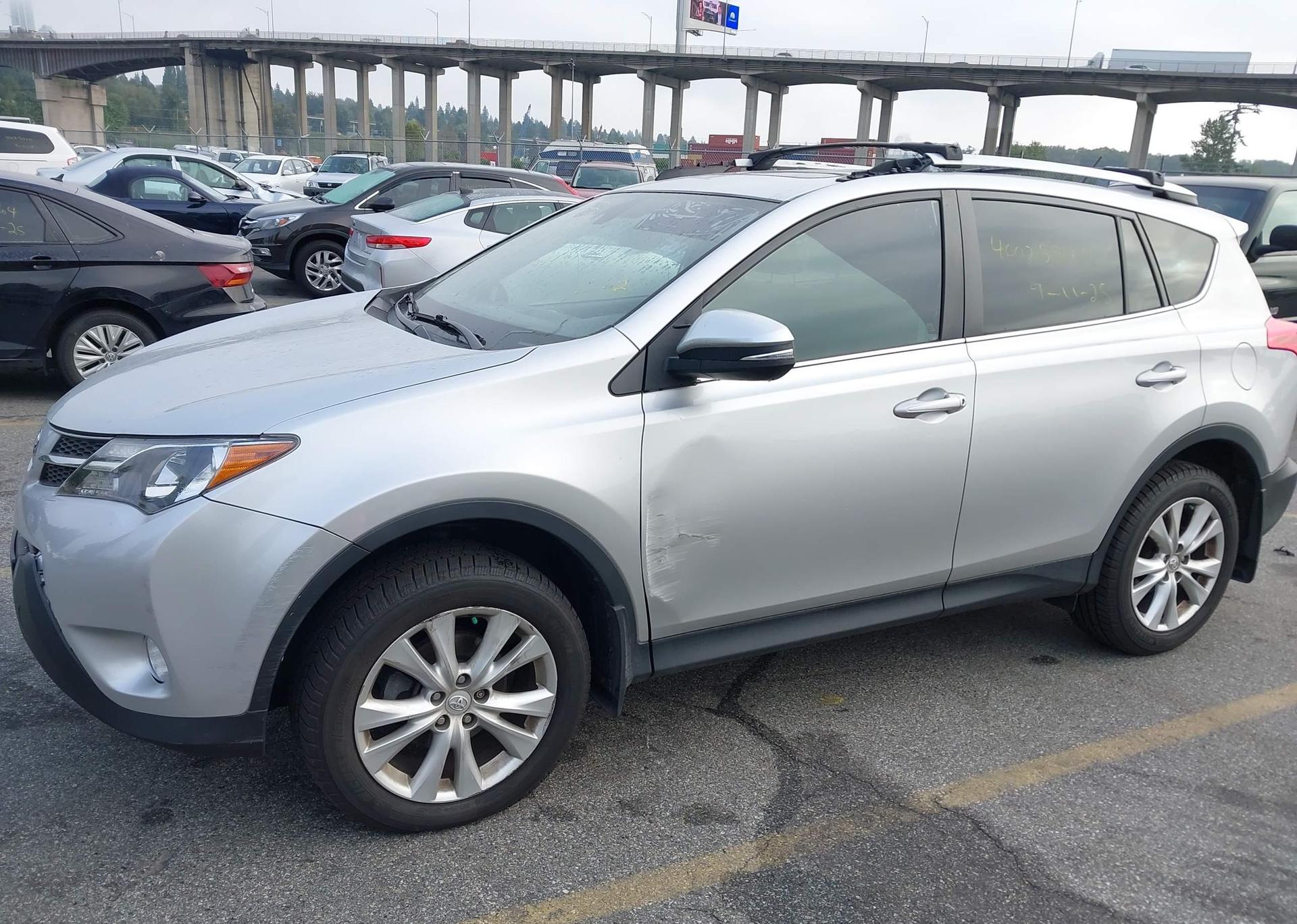 2014 TOYOTA RAV4