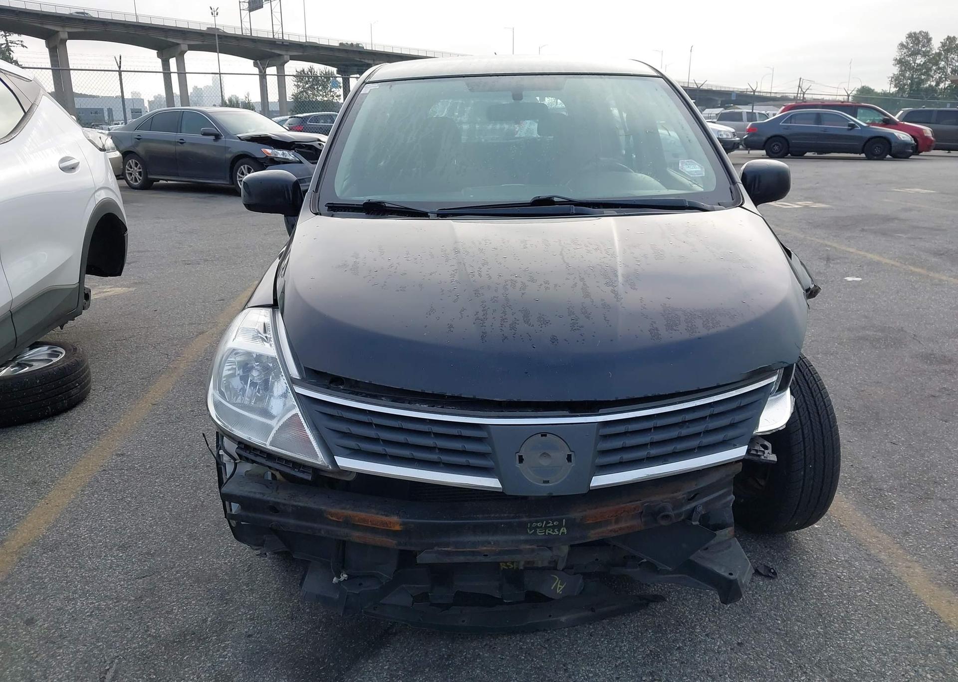 2009 NISSAN VERSA