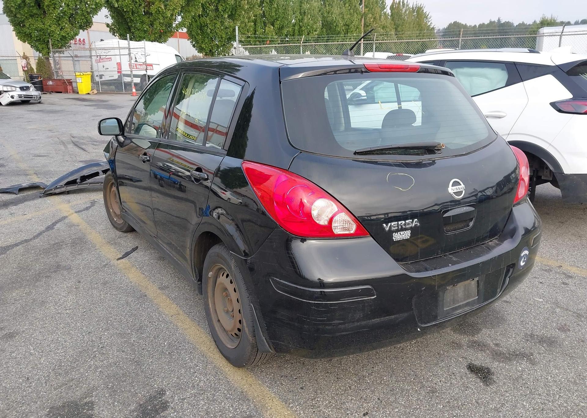 2009 NISSAN VERSA