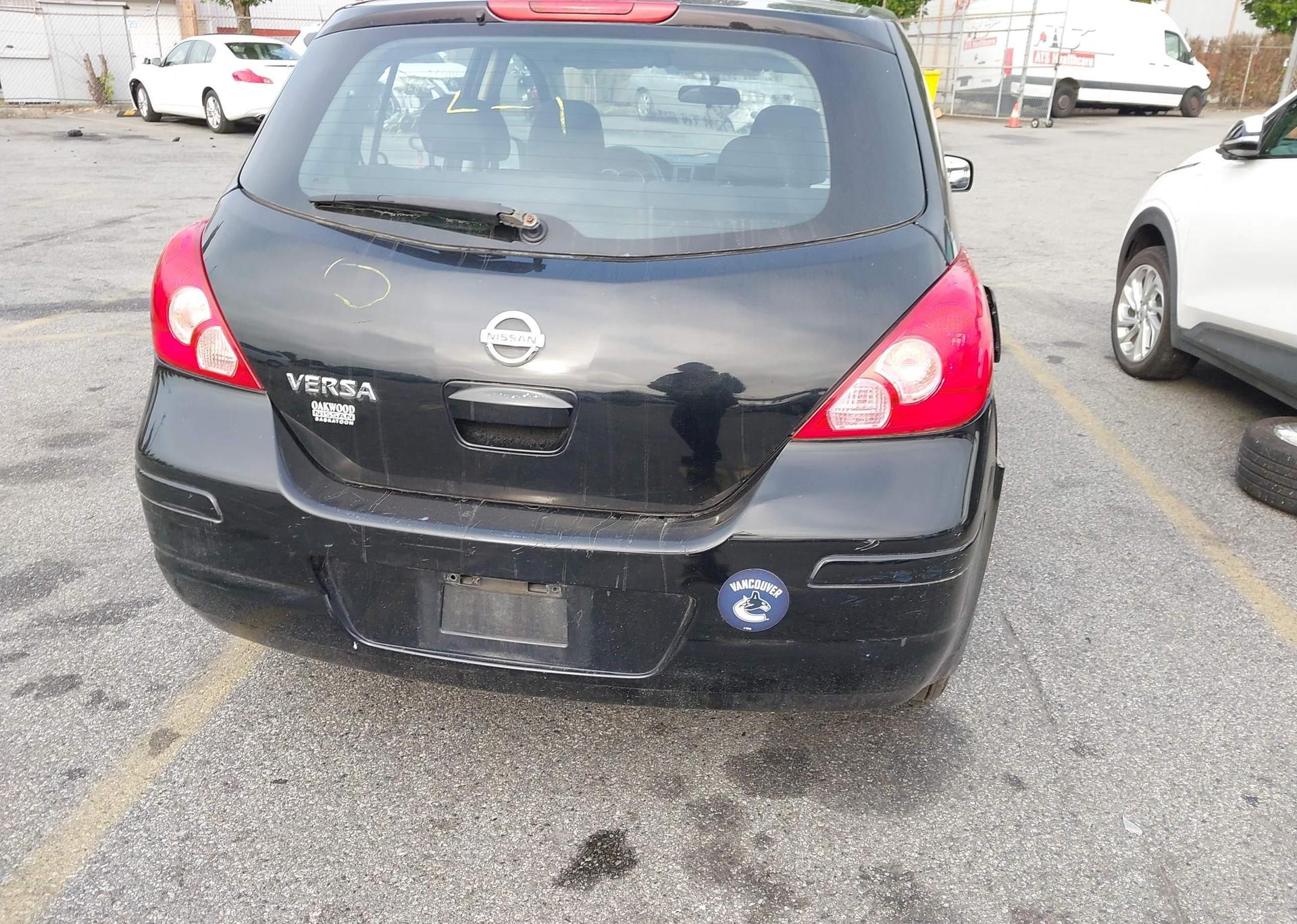 2009 NISSAN VERSA