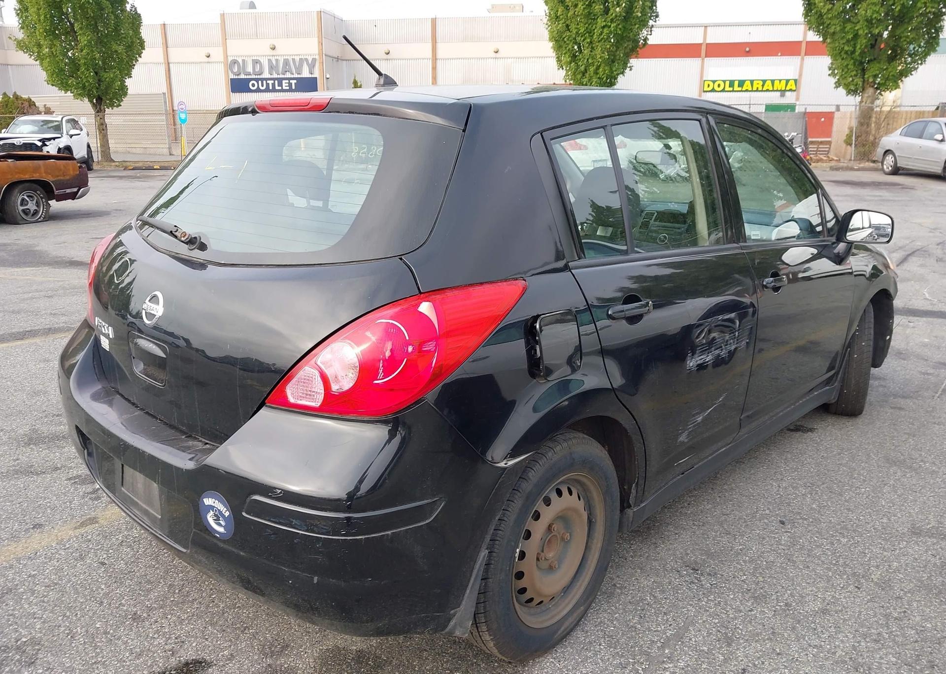 2009 NISSAN VERSA