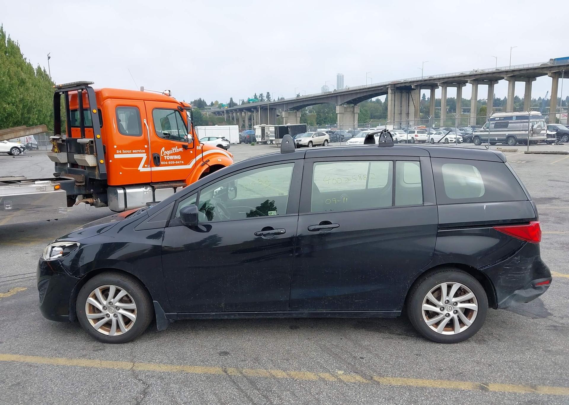 2012 MAZDA 5