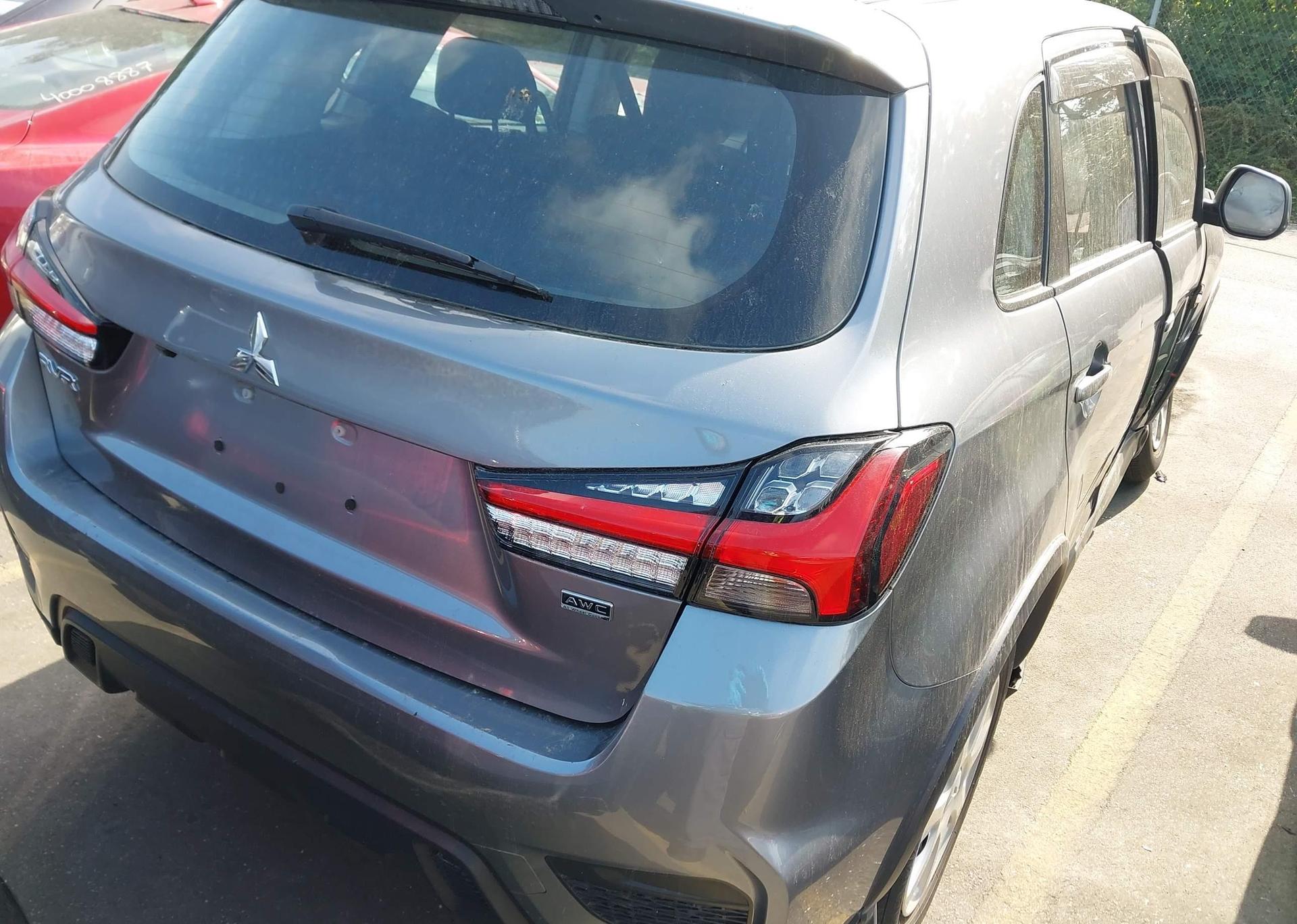 2020 MITSUBISHI RVR ES
