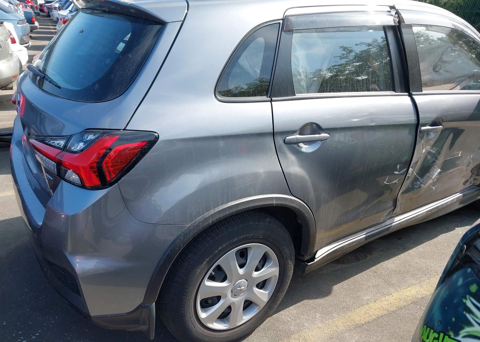 2020 MITSUBISHI RVR ES