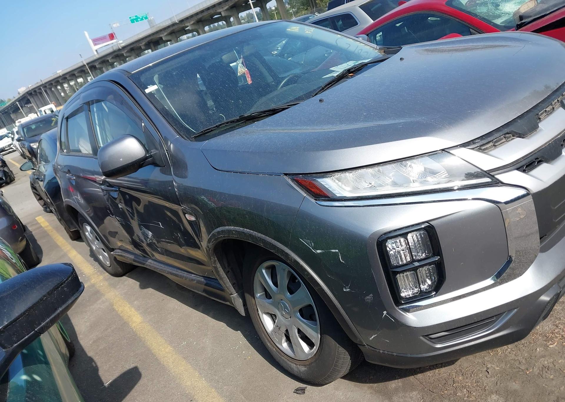 2020 MITSUBISHI RVR ES
