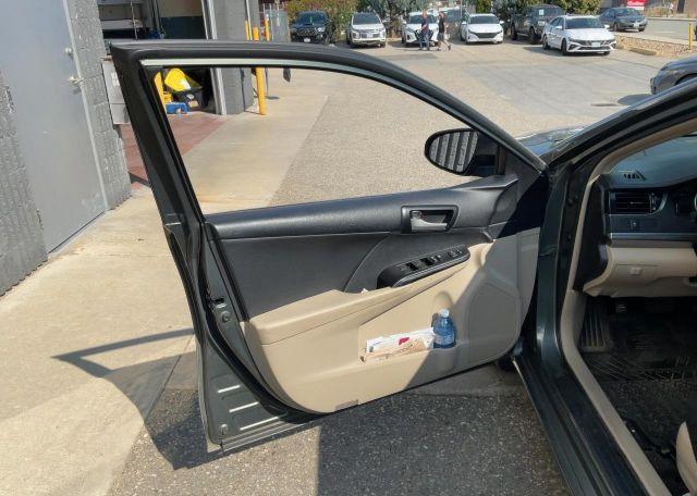2013 TOYOTA CAMRY