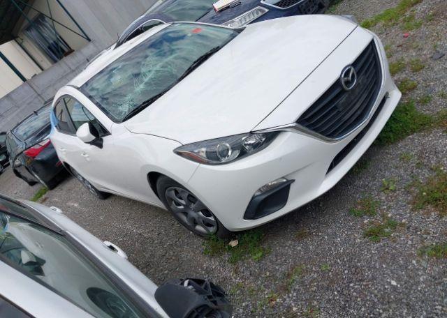 2015 MAZDA 3 TOURING