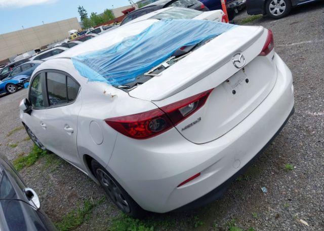 2015 MAZDA 3 TOURING