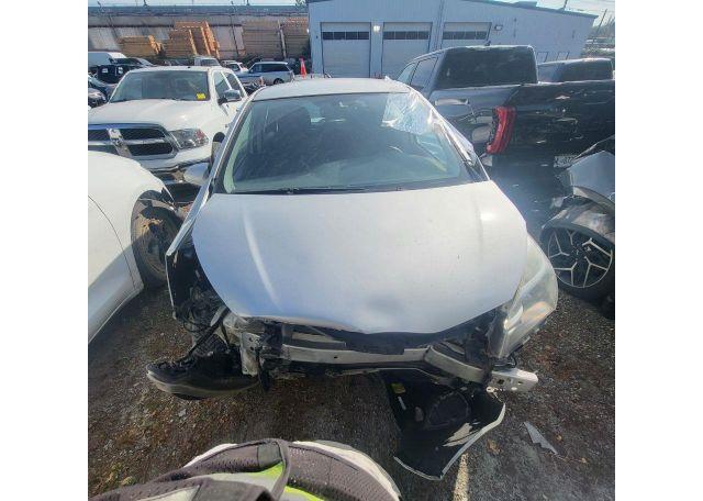 2015 TOYOTA YARIS