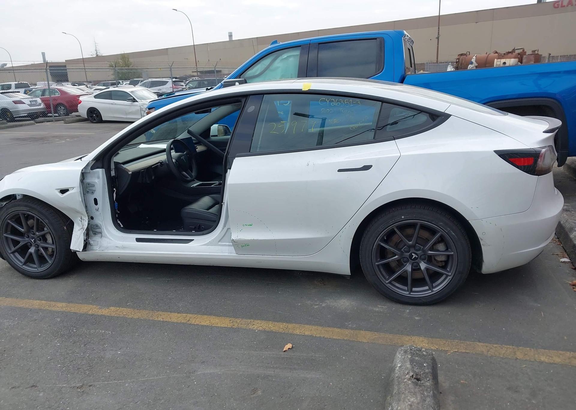 2021 TESLA MODEL 3