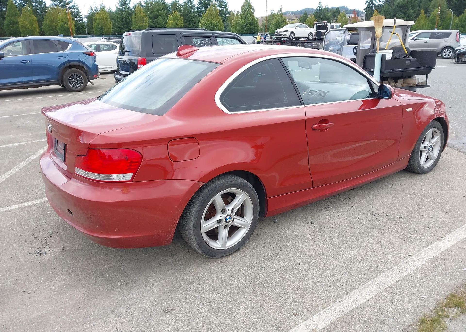 2009 BMW 128I