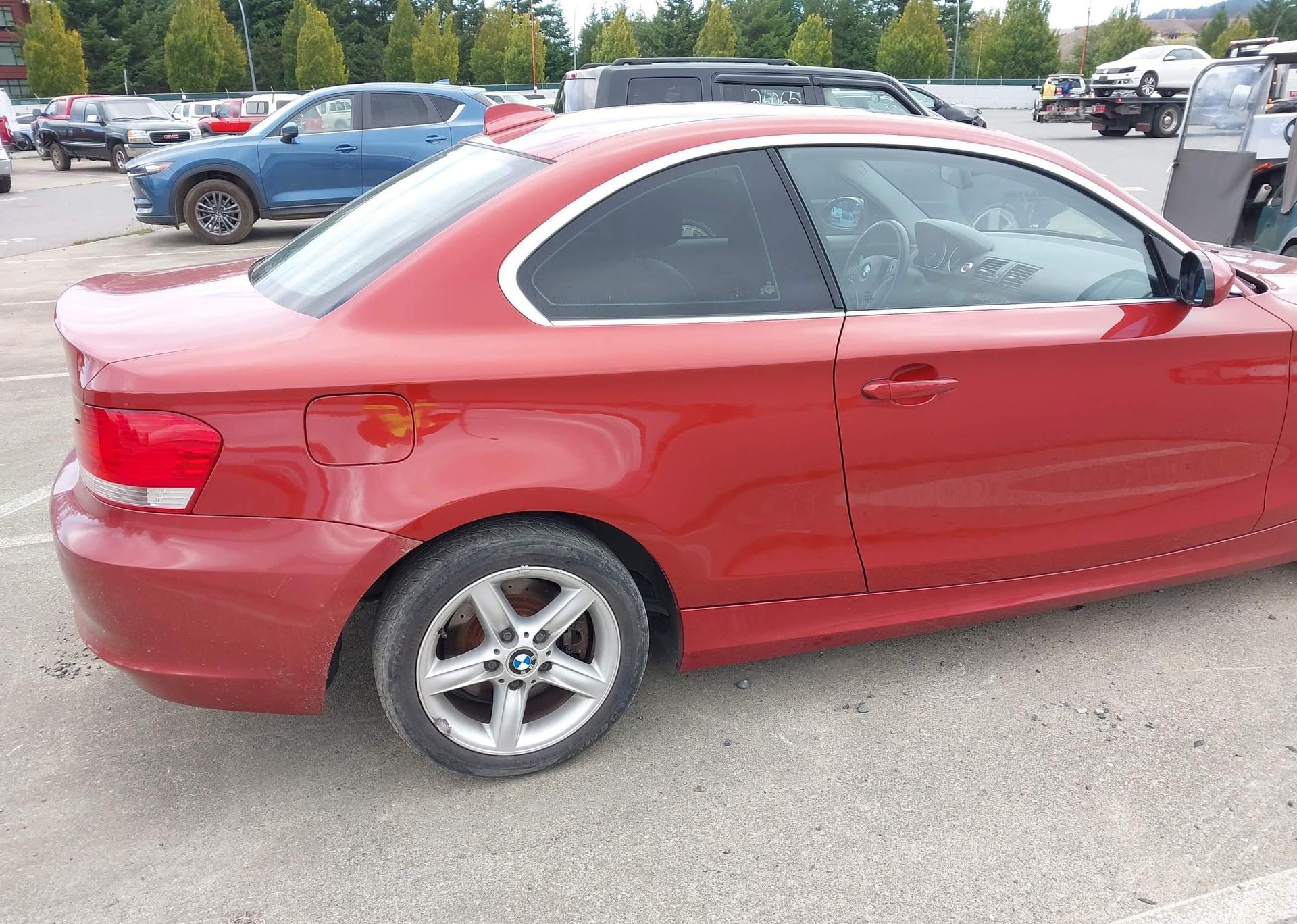 2009 BMW 128I