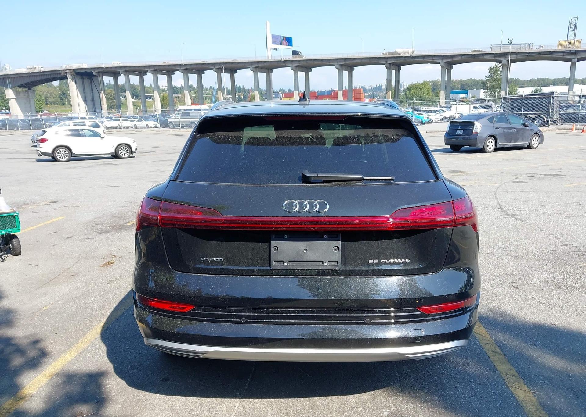 2021 AUDI E-TRON PRESTIGE