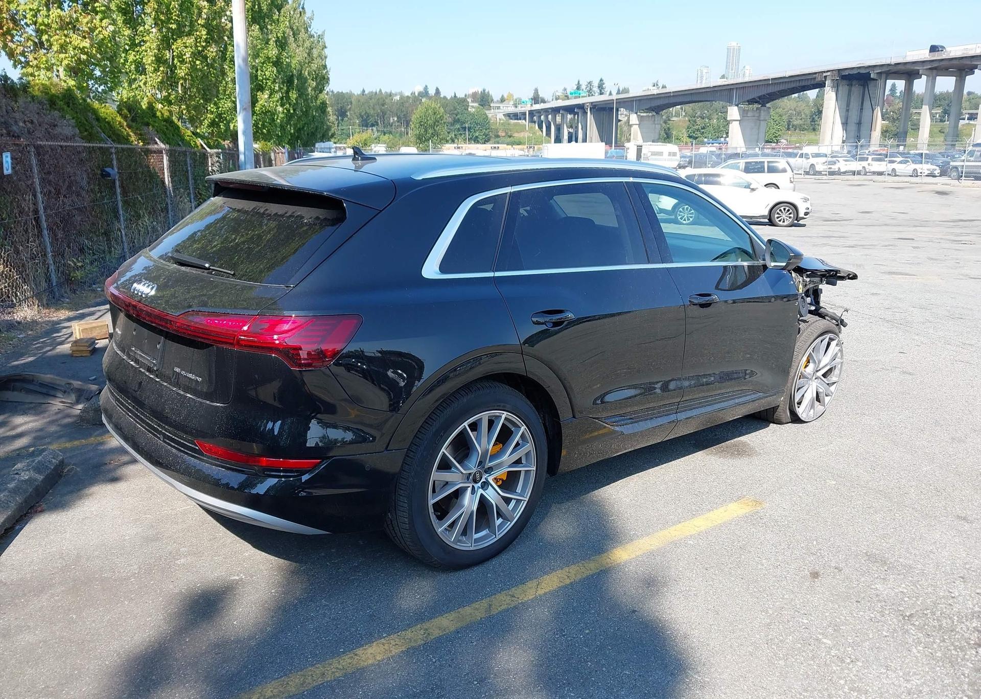 2021 AUDI E-TRON PRESTIGE