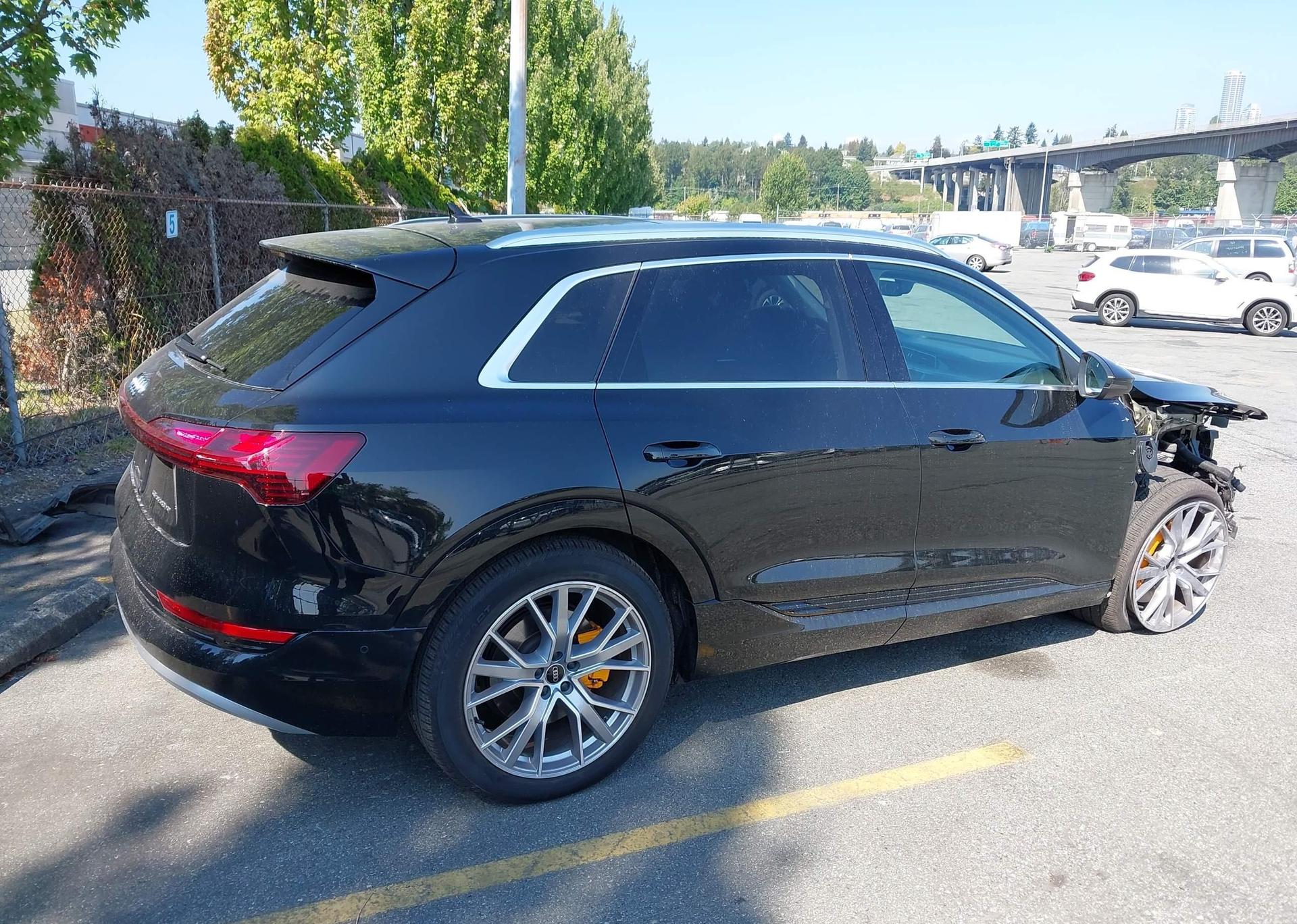 2021 AUDI E-TRON PRESTIGE