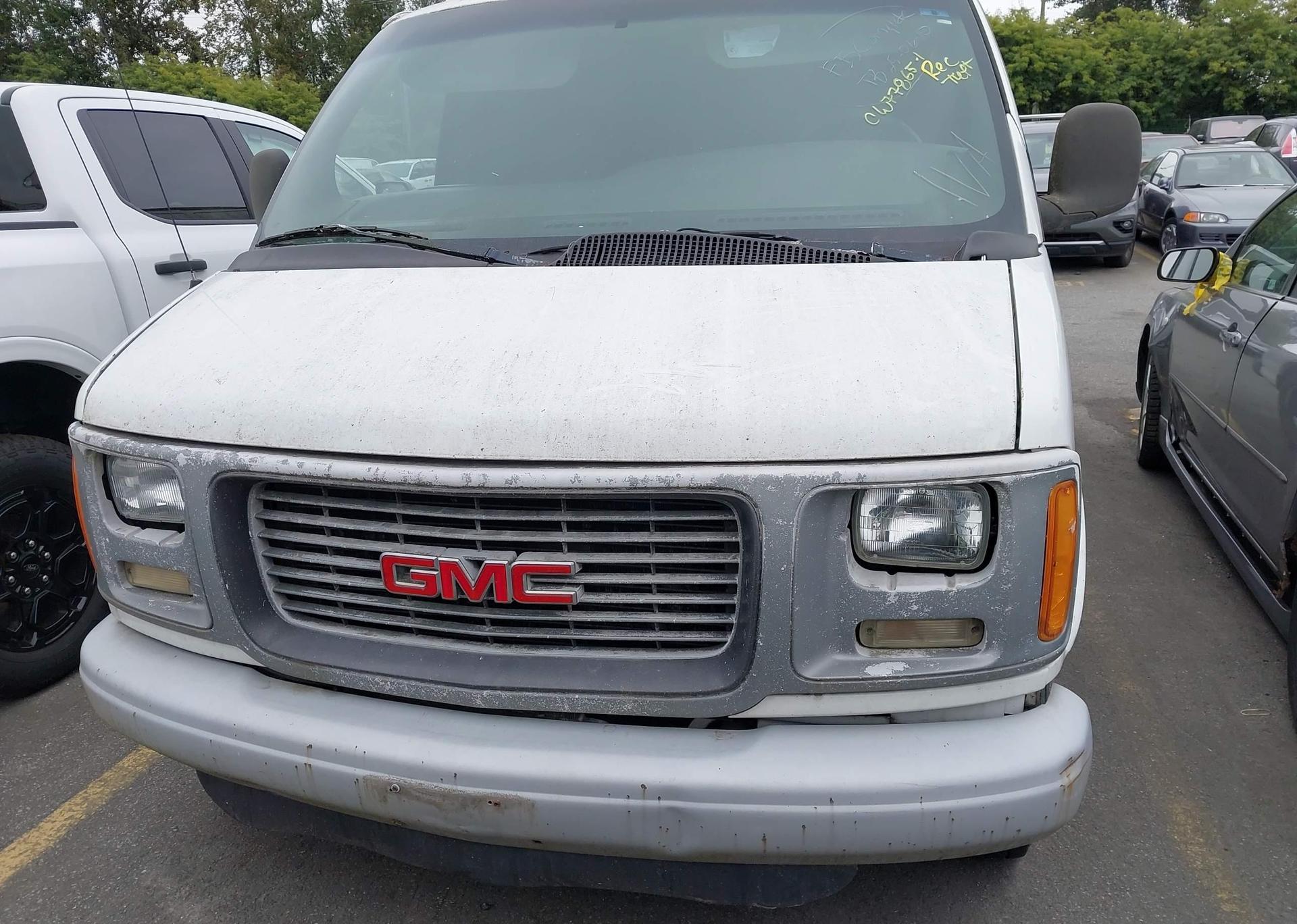 2001 GMC SAVANA G2500