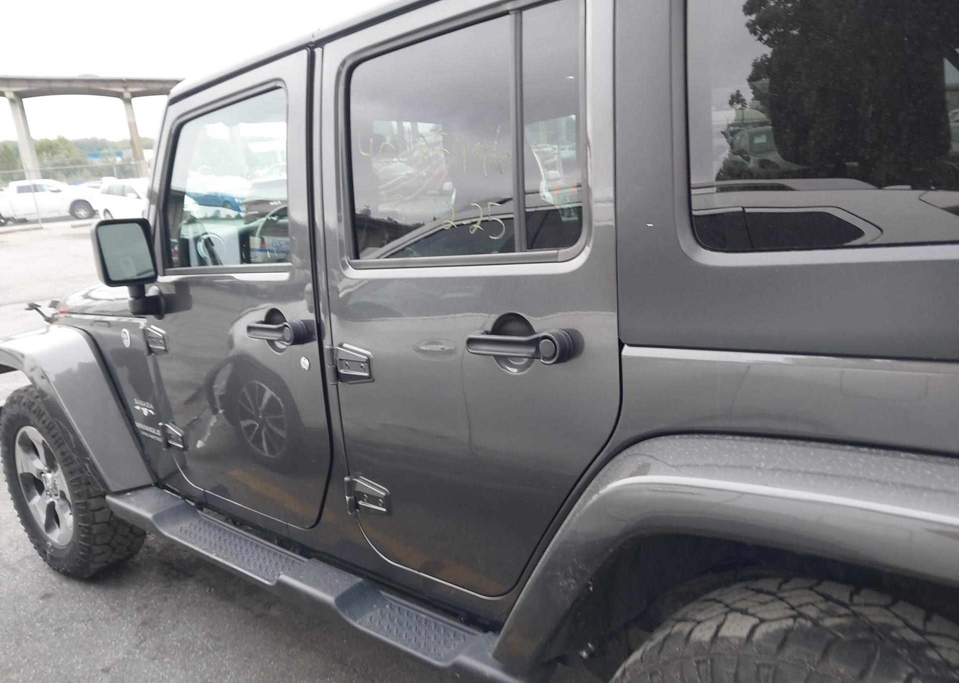 2017 JEEP WRANGLER UNLIMITED SAHARA